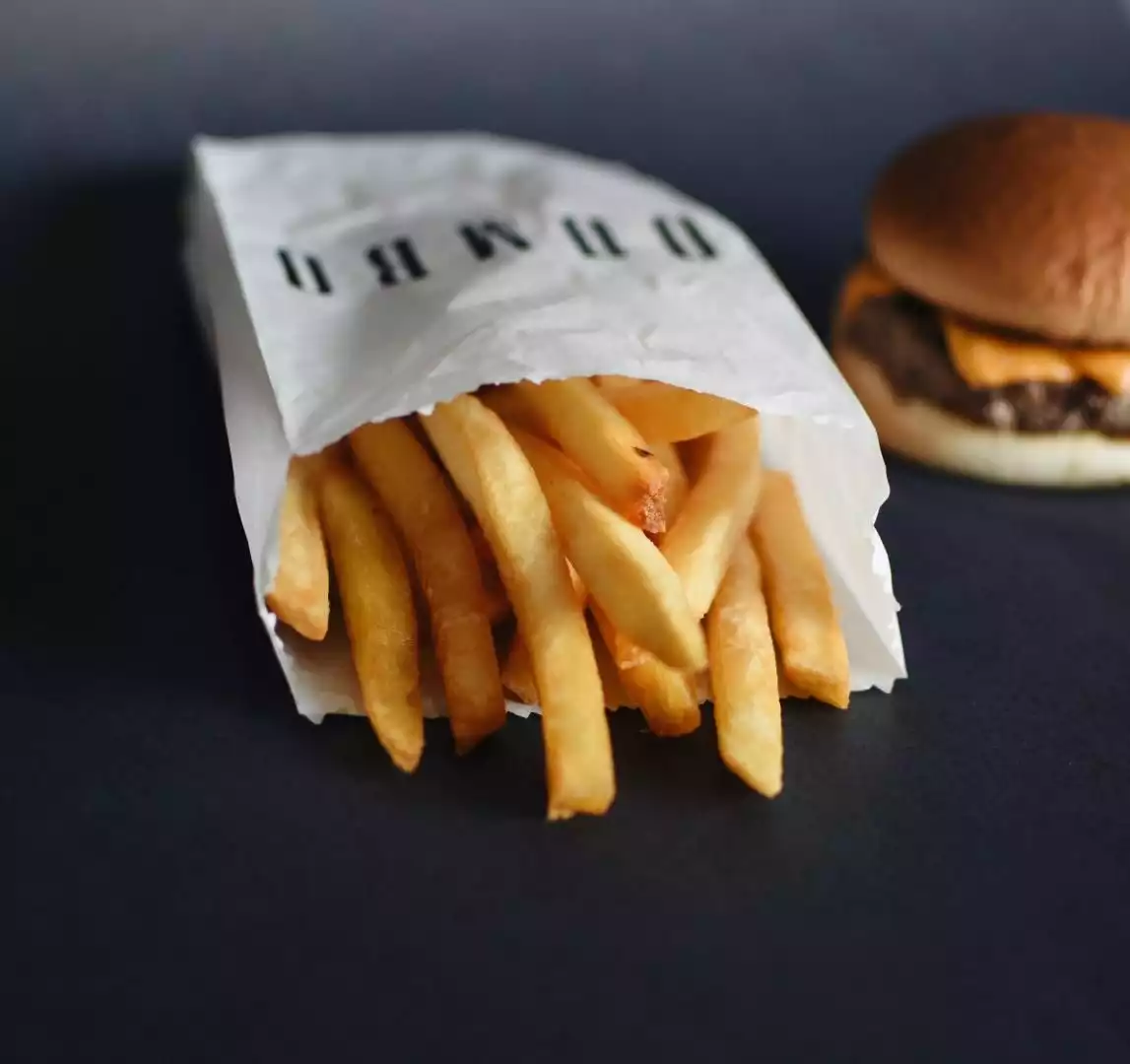 20.000 SAQUINHO DE FRITAS MEDIO XA2 COM BARREIRA DE GORDURA - PERSONALIZADO EM 2CORES